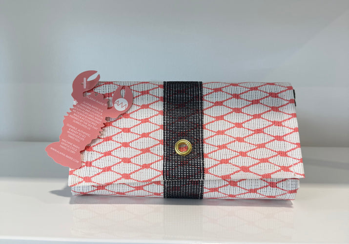 Crossbody in Lobster Bisque
