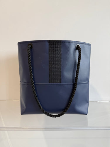 Fisherman Tote in Navy